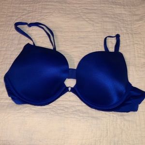 34C VS plunge push up bra